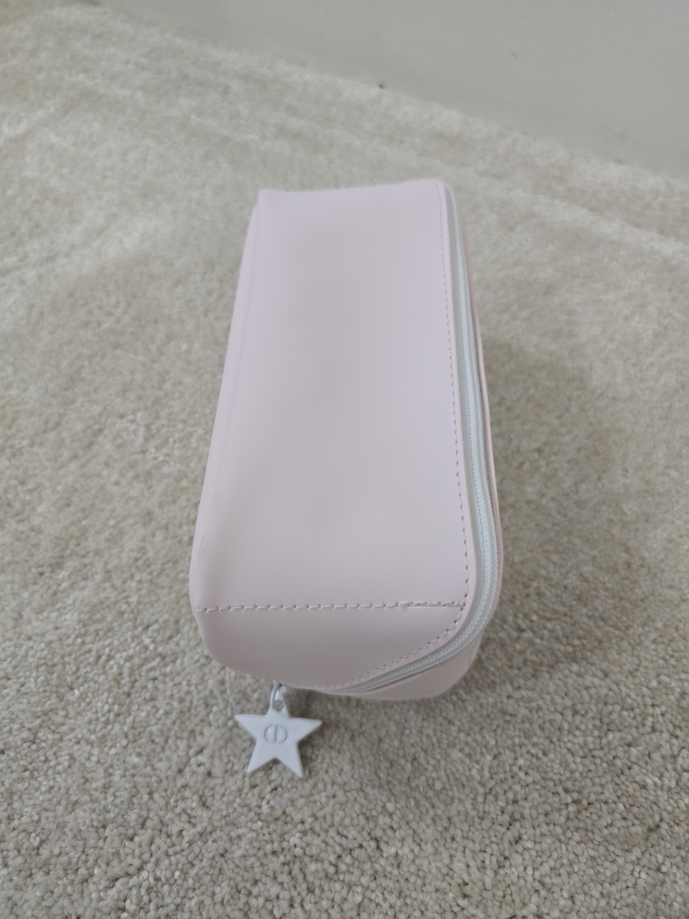 Dior Pink Cosmetic Pouch - Picture 8 of 12